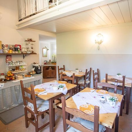 Locanda Antico Casale เชเซนาติโก ภายนอก รูปภาพ