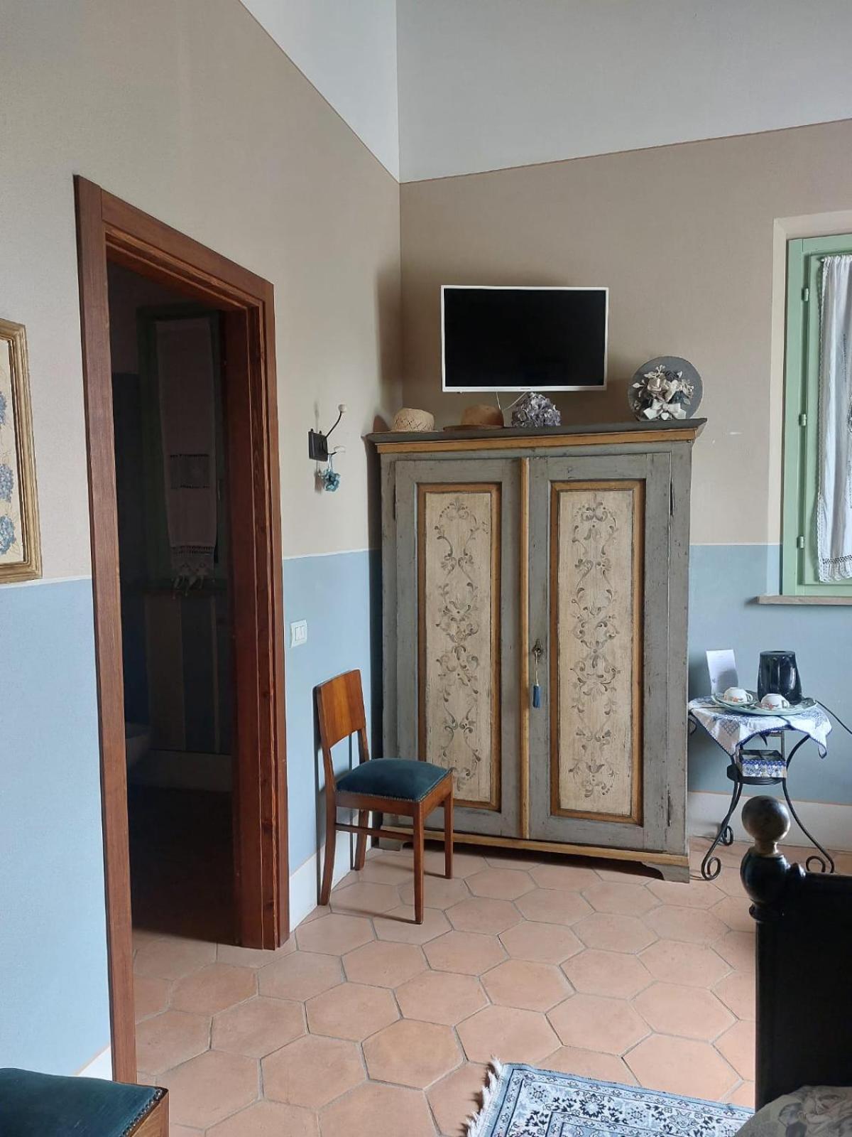 Locanda Antico Casale เชเซนาติโก ภายนอก รูปภาพ